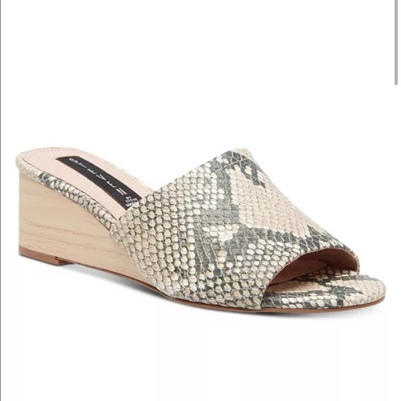 Steve Madden Shoes - Steve Madden Cream Snakeskin Wedge